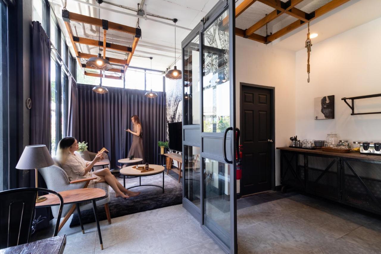 Ombra House No. 21-24 Appartement Chiang Mai Buitenkant foto